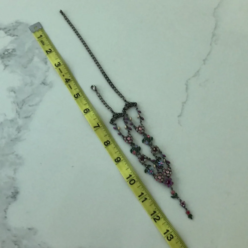 Floral rhinestone choker - Picture 13 of 16